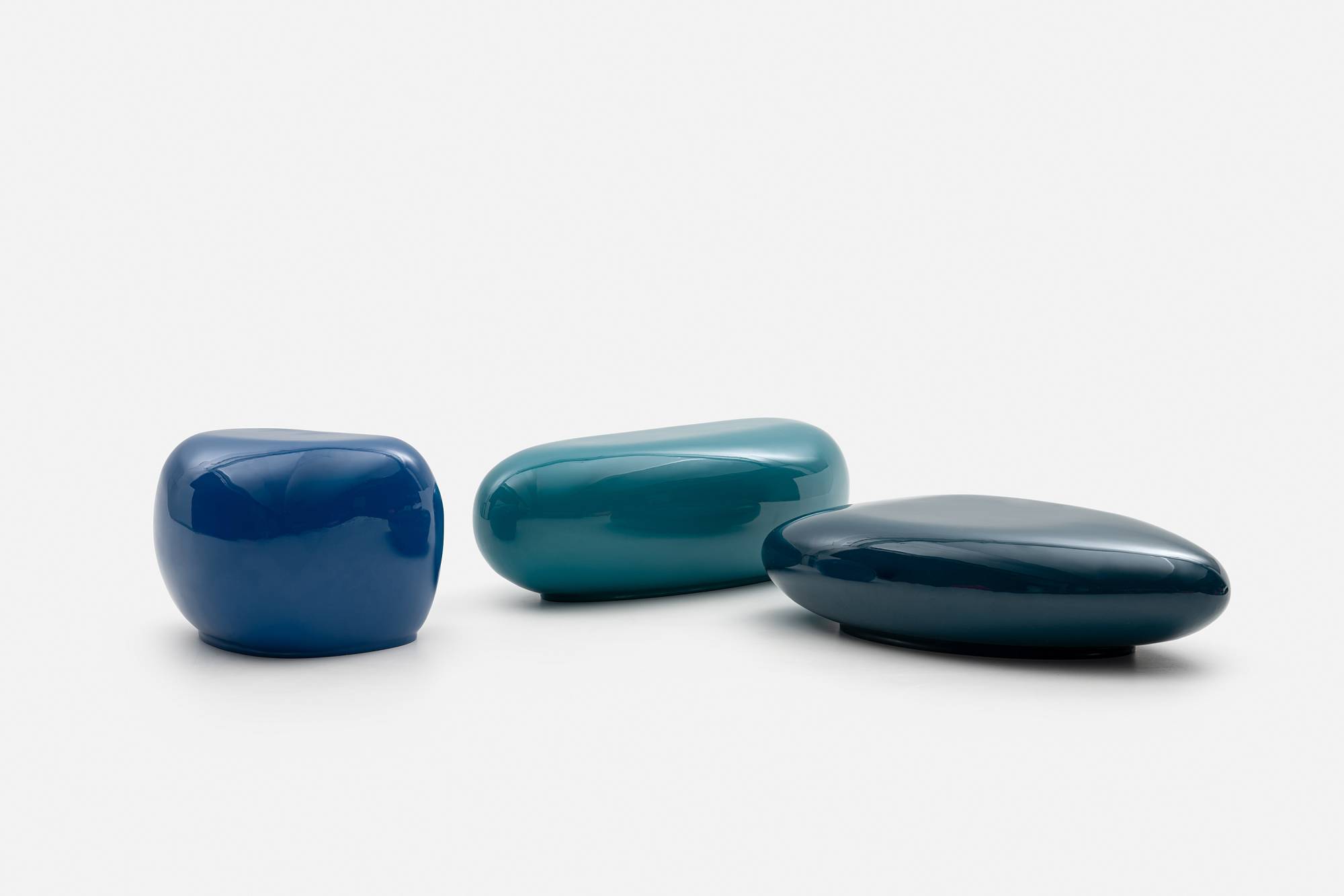 invece-8-puff-pouf-caoffetable-table-sidetable-pop-design-modern-furniture-living-space-stone-italian-madeinitaly-erba-idea-erbaidea