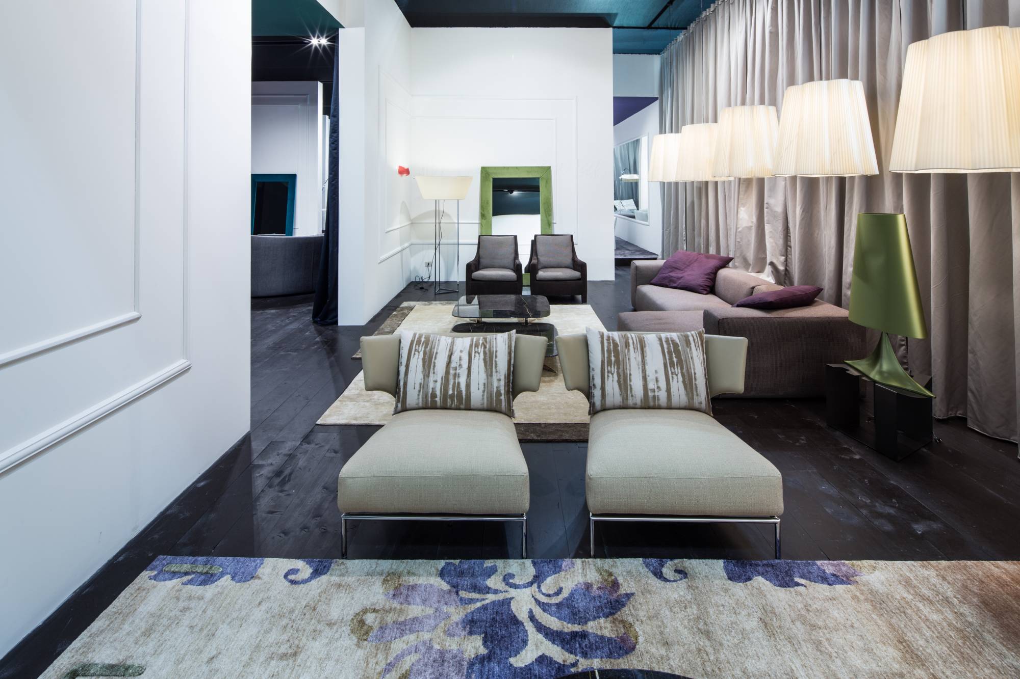 abbraccio_armchair_erba_idea_made_in_itlay_italian_design_elegant_furniture_contract_chair_06