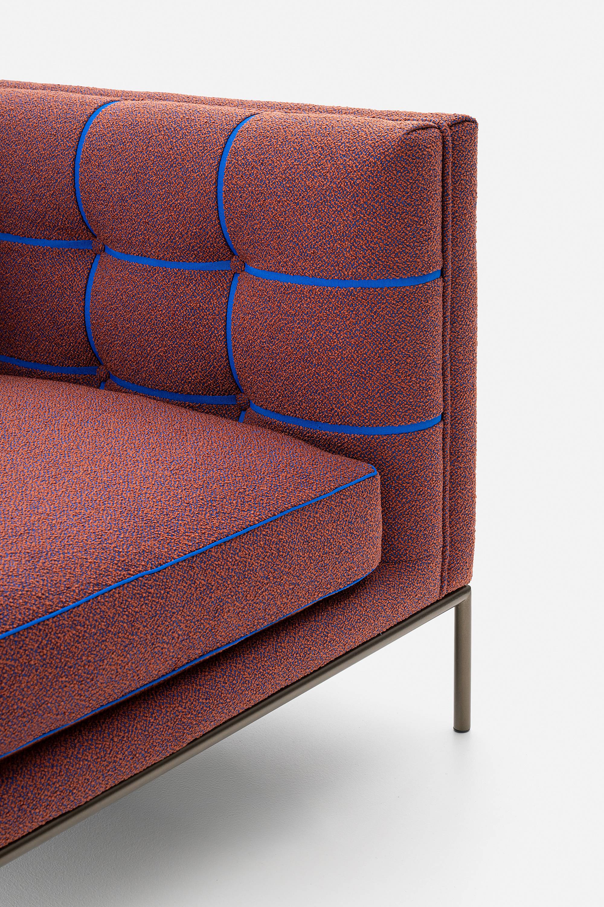 lips-6-chair-armchair-loveseat-sofa-elegant-contract-business-classic-design-furiniture-italian-erba-idea-erbaidea