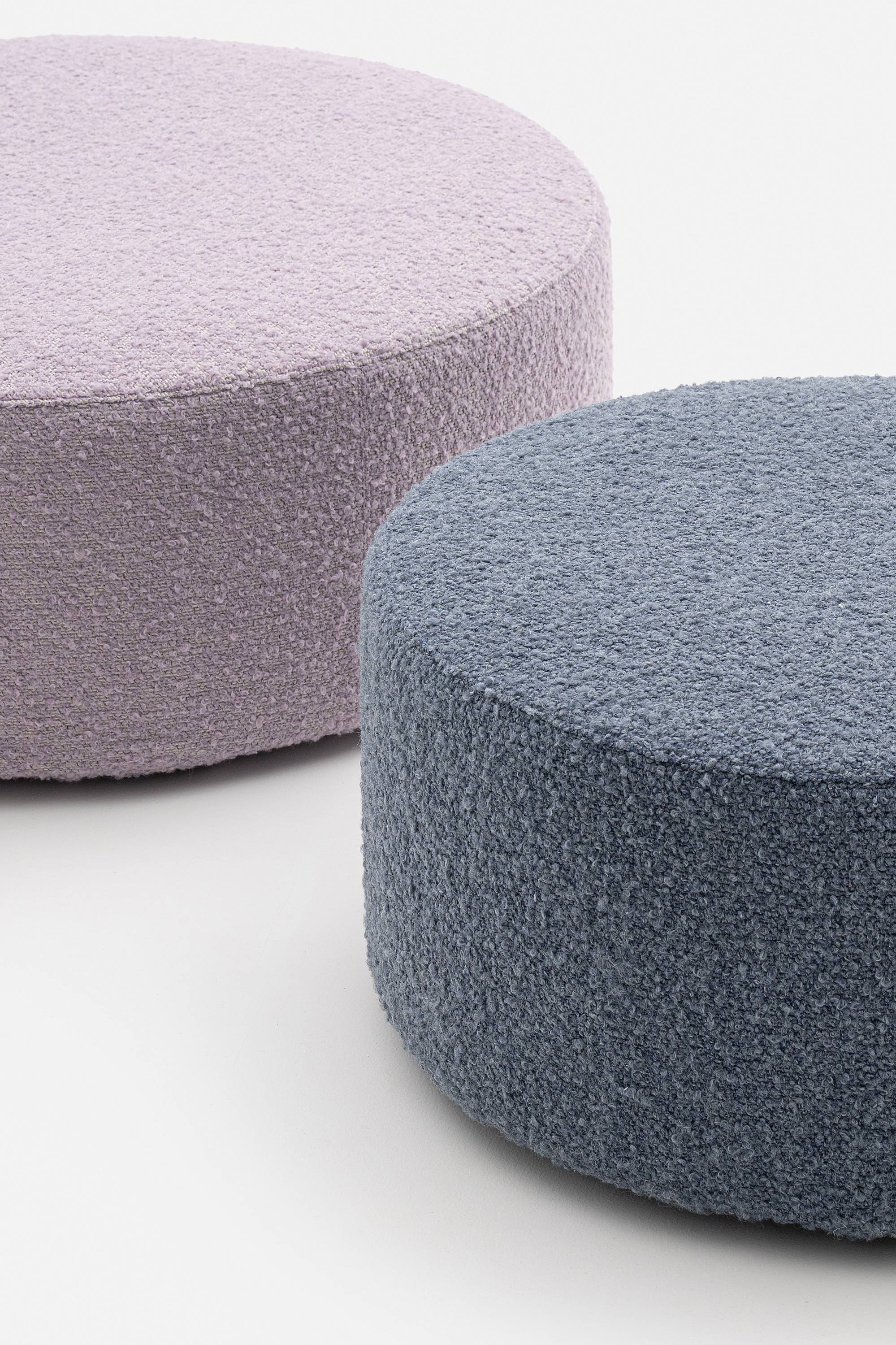 lul&ugrave;-2-pouf-puff-design-furniturre-pop-livign-italian-comfortable-soft-madeinitaly-erba-idea-erbaidea