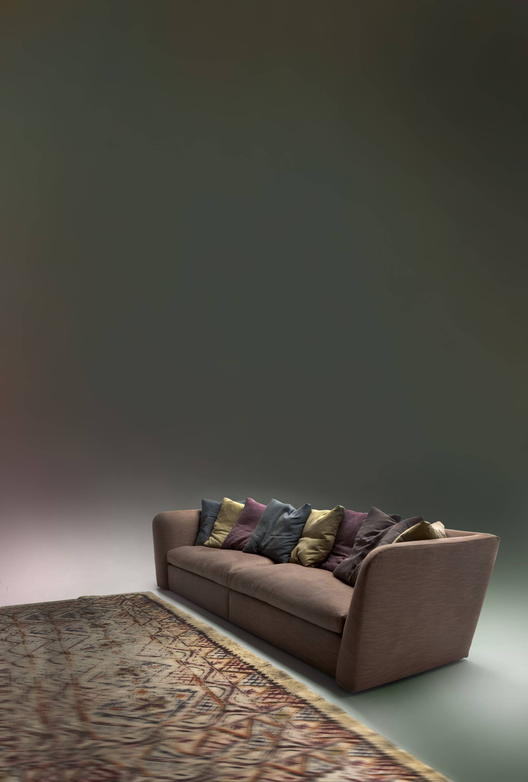 atollo-6-modular-sofa-couch-italian-colorful-design-madeinitaly-relax-round-soft-pillows-living-room-brown-lamp-erbaitalia-erba-idea-heritage-erbaidea