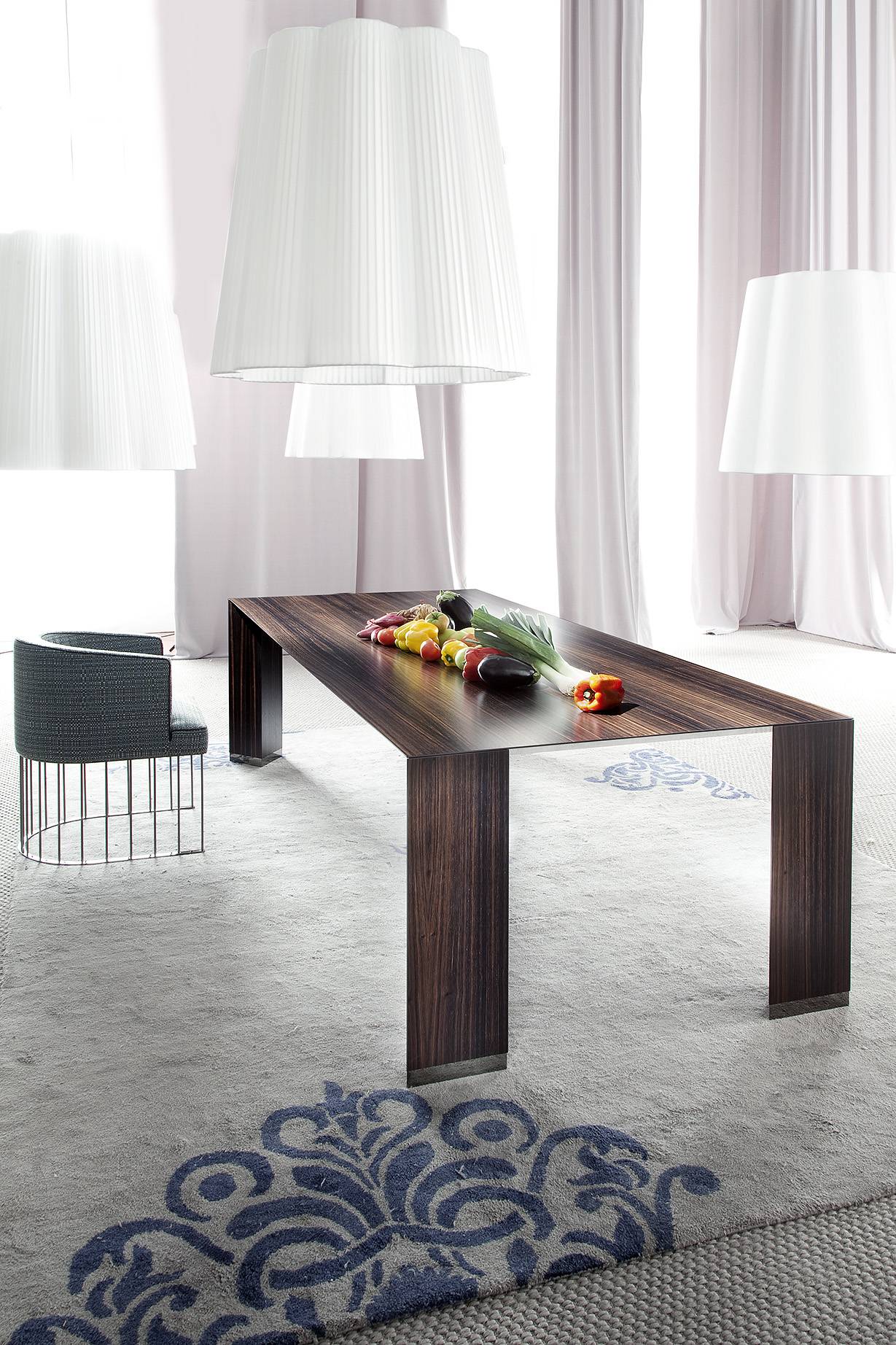 candy_chair_elegant_furniture_chic_dining_space_italian_design_erba_idea_07