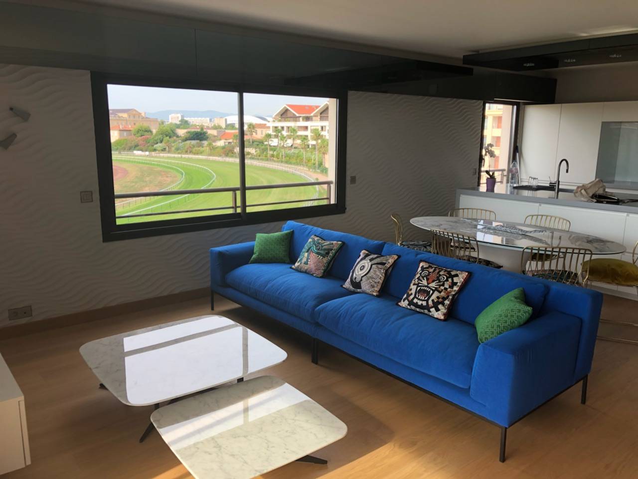 edizione_sofa_interior_design_italian_atelier_elegant_classic_lines_erba_idea_010