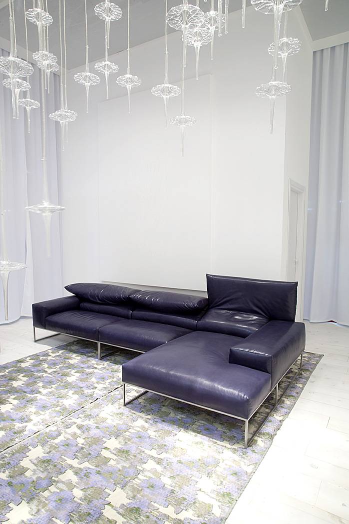 forever_young_sofa_erba_idea_interior_design_project_recline_movimentation_comfort_04