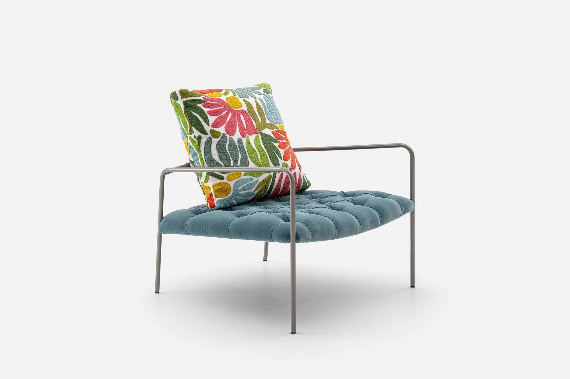 abbeyroad-1-chair-armchair-design-furniture-elegant-chich-italian-atelier-erba-idea-erbaidea