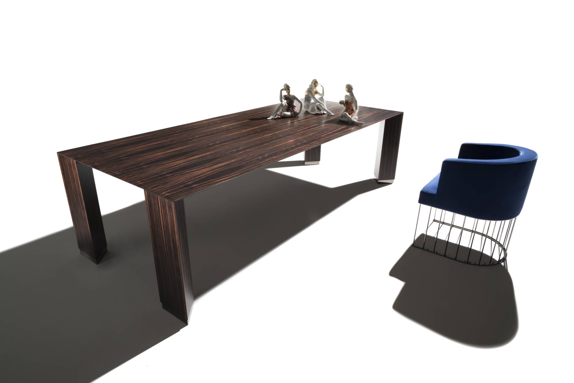 candy_chair_elegant_furniture_chic_dining_space_italian_design_erba_idea_22