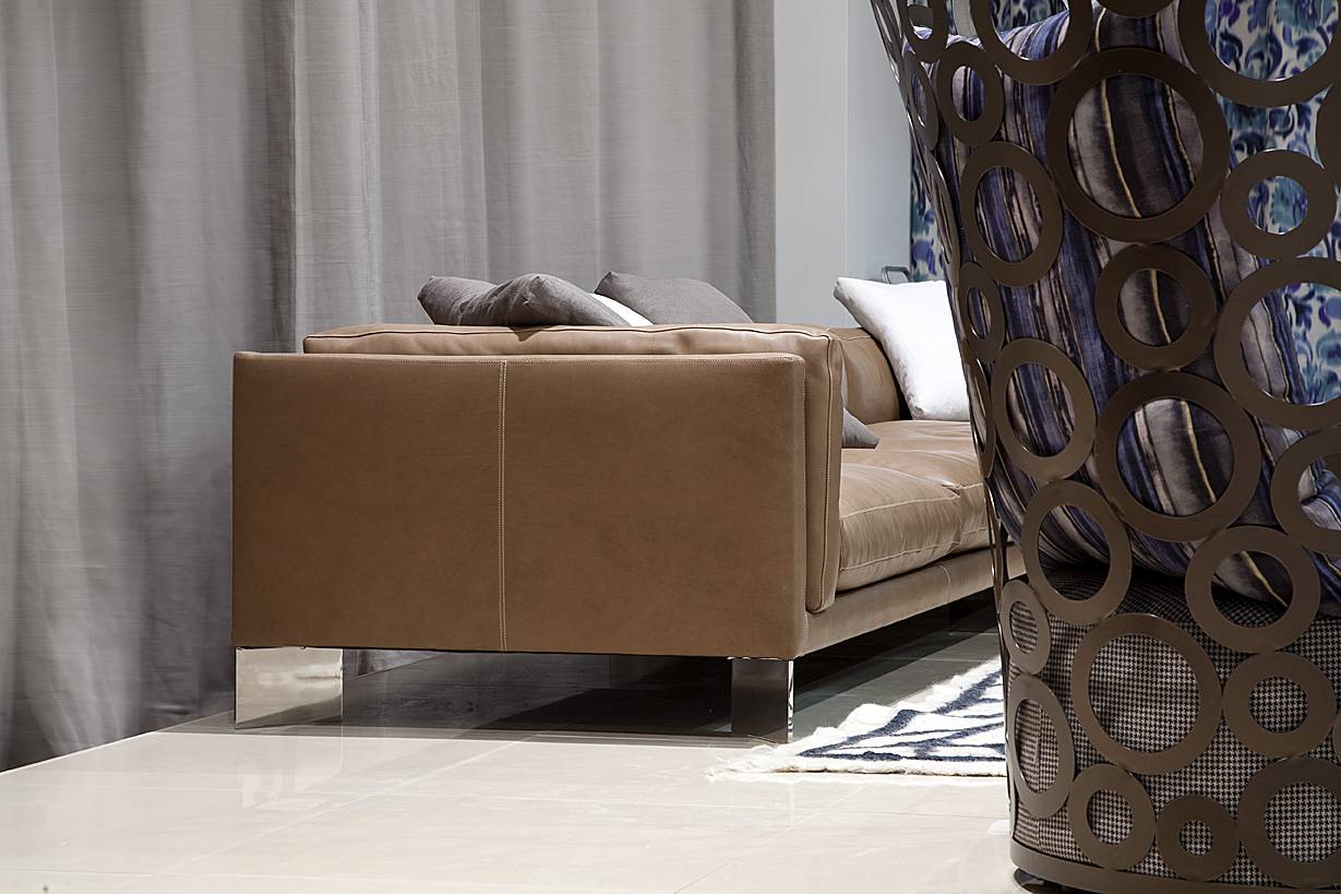 play_sofa_erba_idea_heritage_erba_italia_modern_living_italian_interior_design_project_09