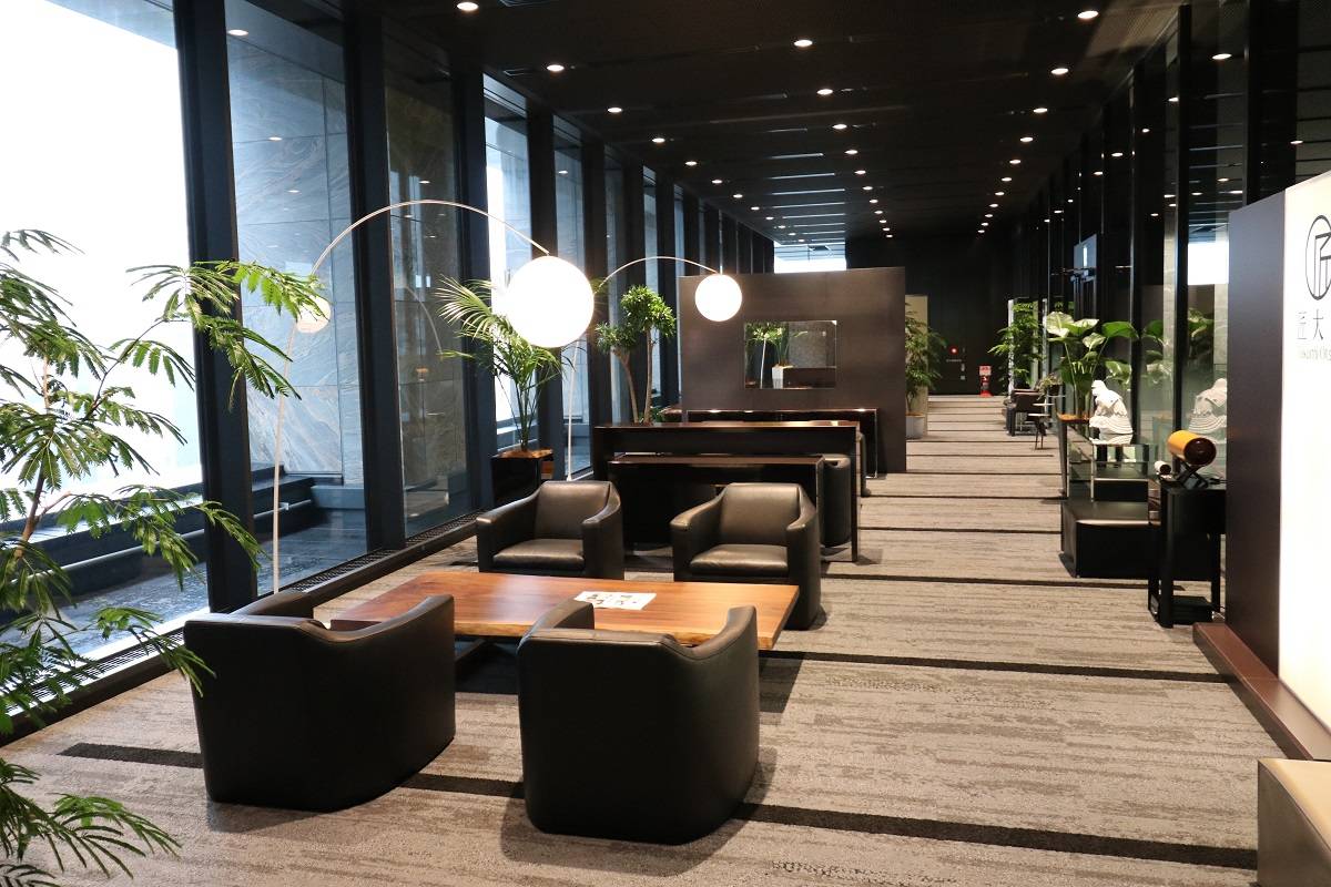 profile_armchair_contract_interior_design_erba_idea_heritage_03