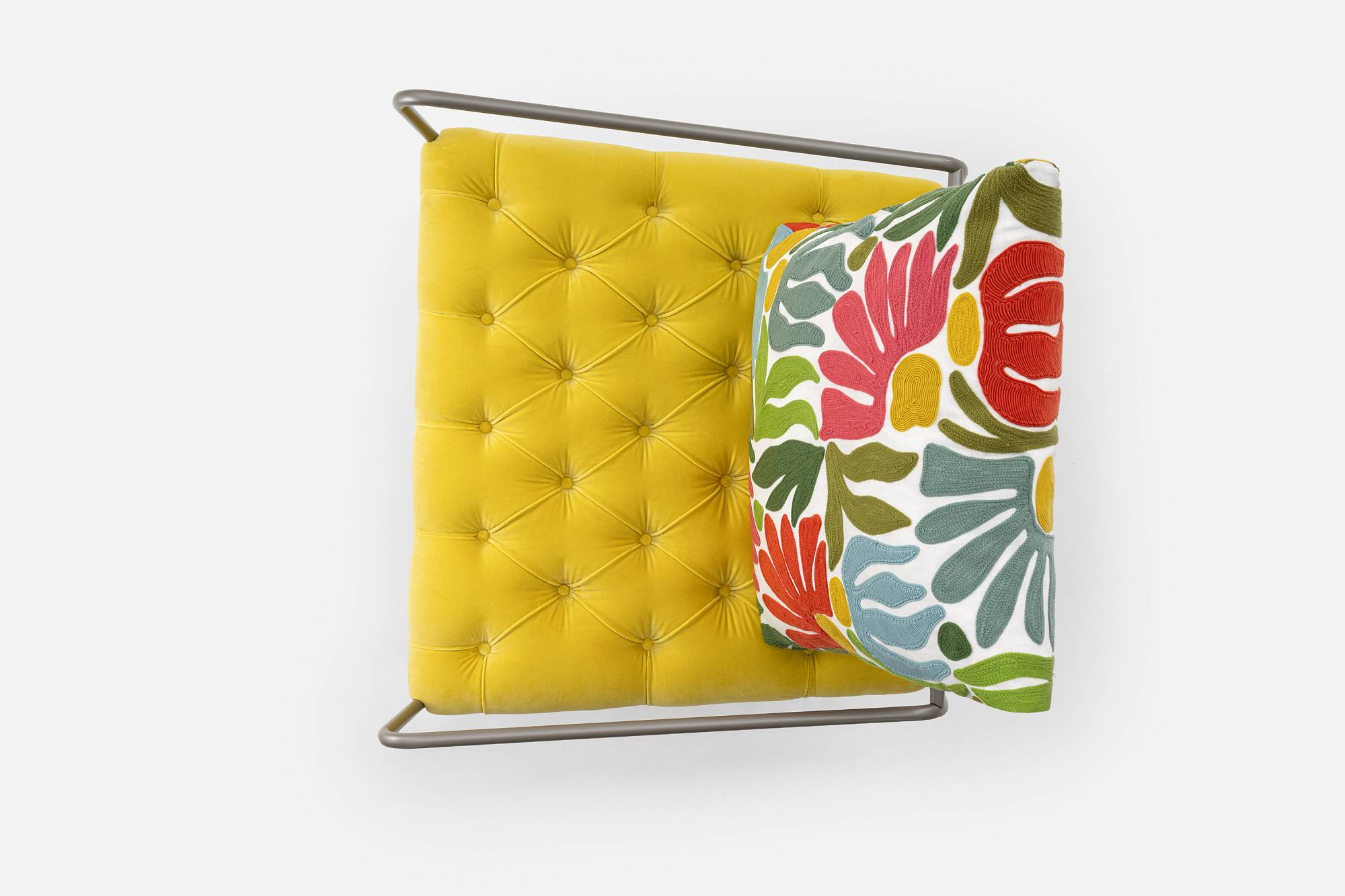 abbeyroad-10-chair-armchair-design-furniture-elegant-chich-italian-atelier-erba-idea-erbaidea