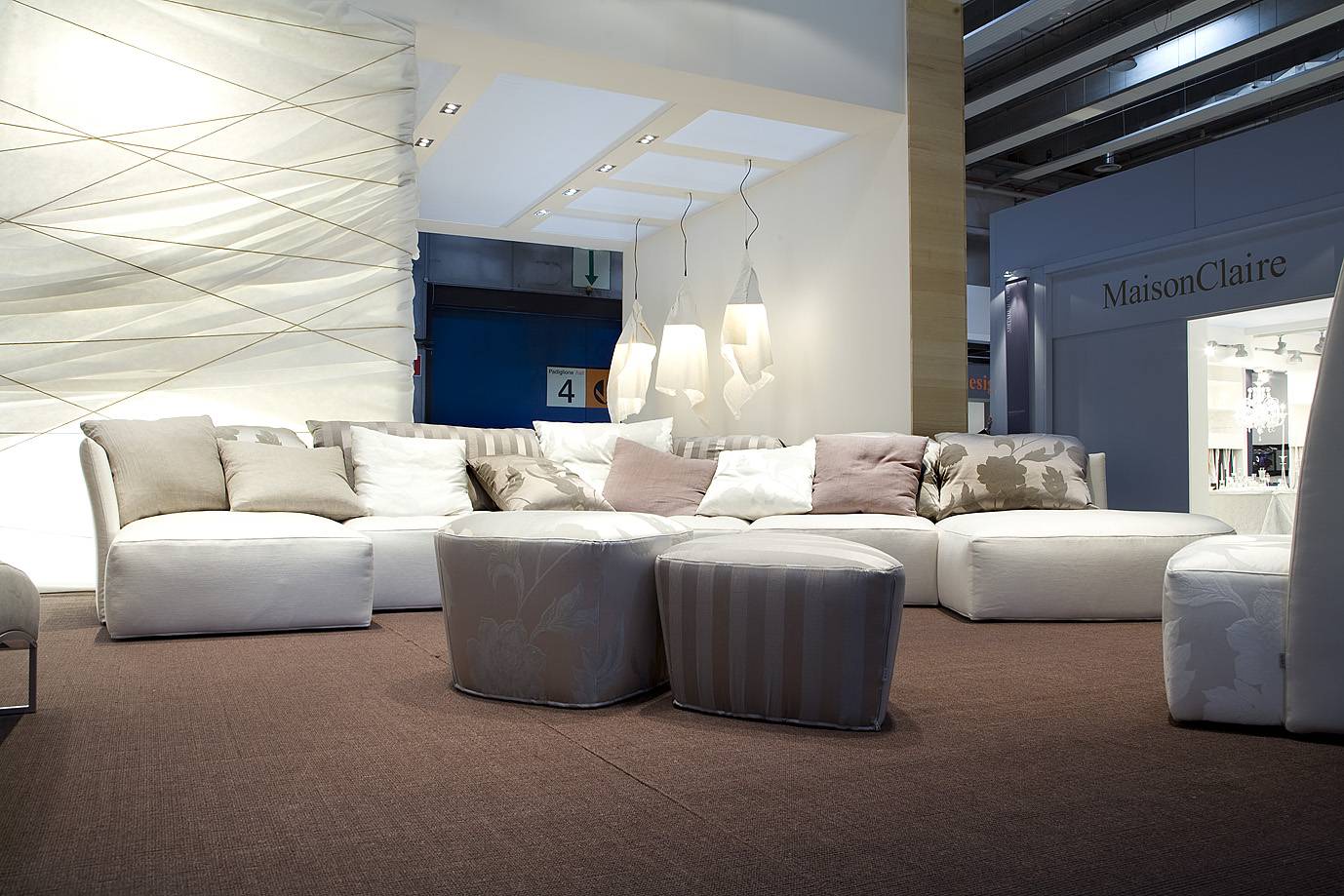 sassi_pouf_Erba_idea_heritage_interior_design_project_soft_fabric_coffee_table_02