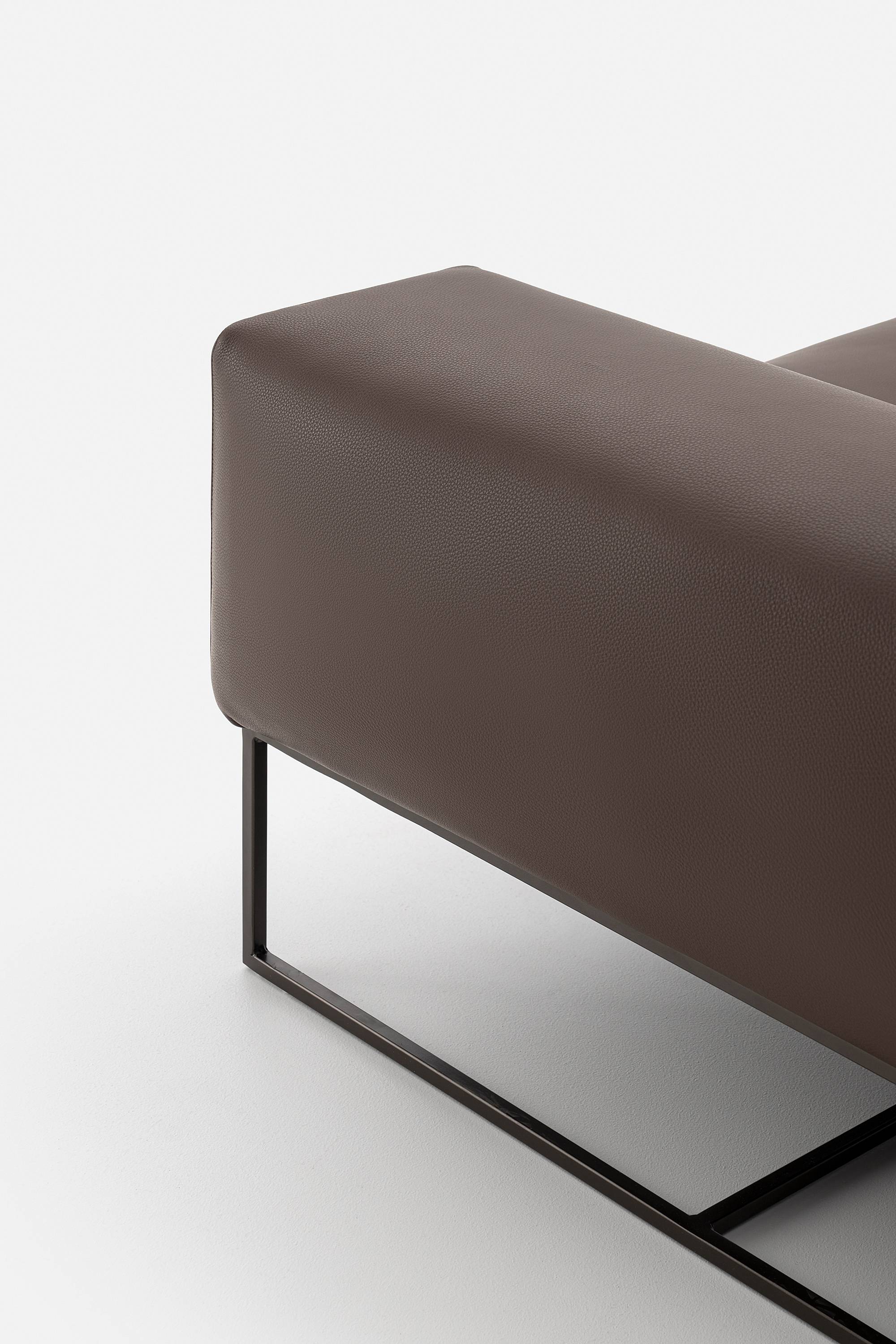 foreveryoung-11-sofa-couch-furniture-living-reclining-adjustable-comfort-modern-suspended-classic-elegant-italian-design-erba-idea-erbaidea