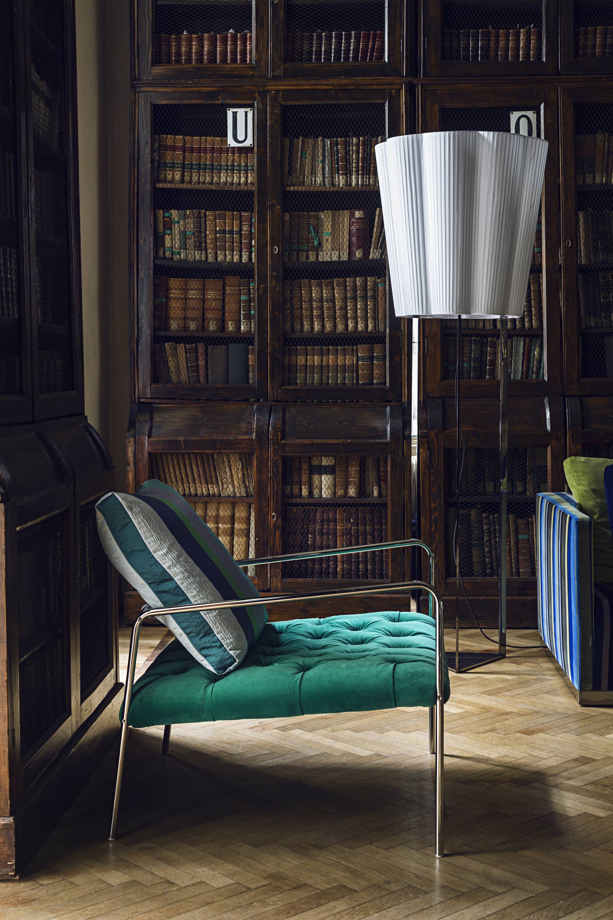 abbey_road_armchair_elegant_furniture_italian_design_modern_contract_chair_12