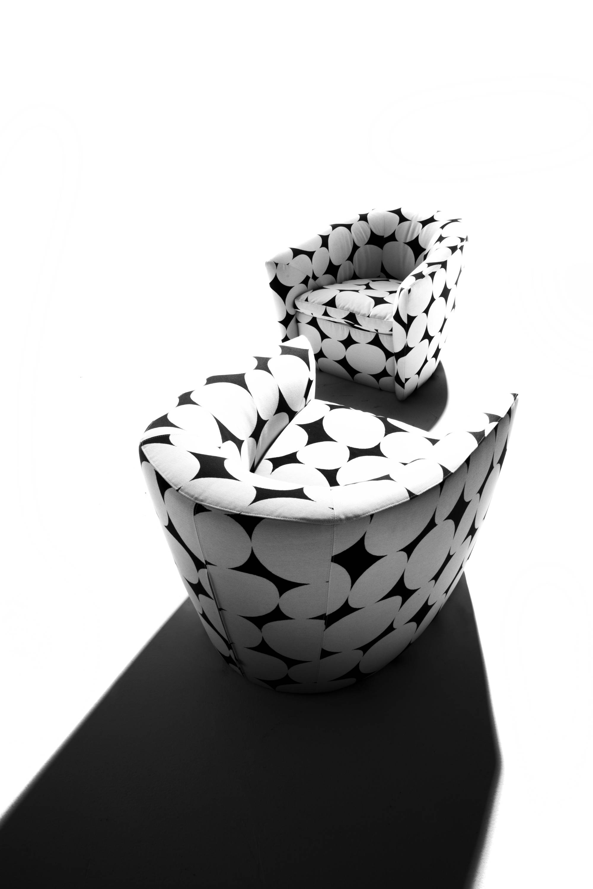 canzone_armchair_classic_style_furniture_compact_comfort_elegance_made_in_italy_i_saloni_erba_idea_09
