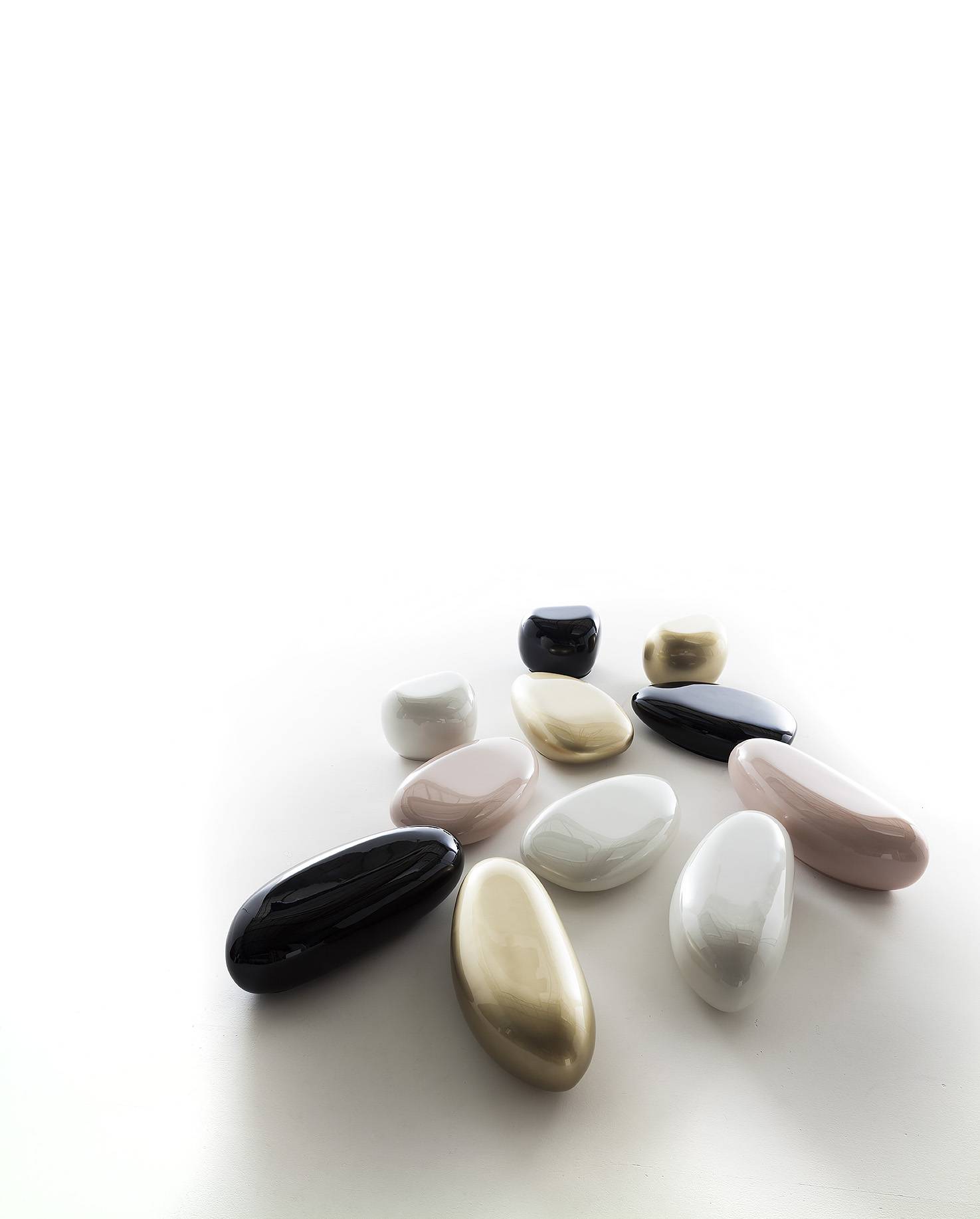 invece_pouf_coffee_table_versitile_piece_interior_design_customization_itailan_furniture_15