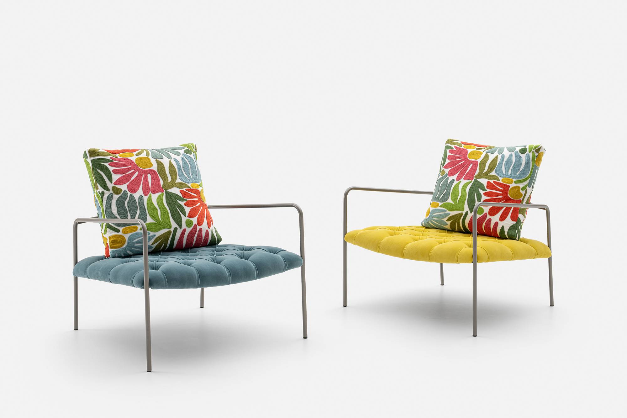 abbeyroad-5-chair-armchair-design-furniture-elegant-chich-italian-atelier-erba-idea-erbaidea