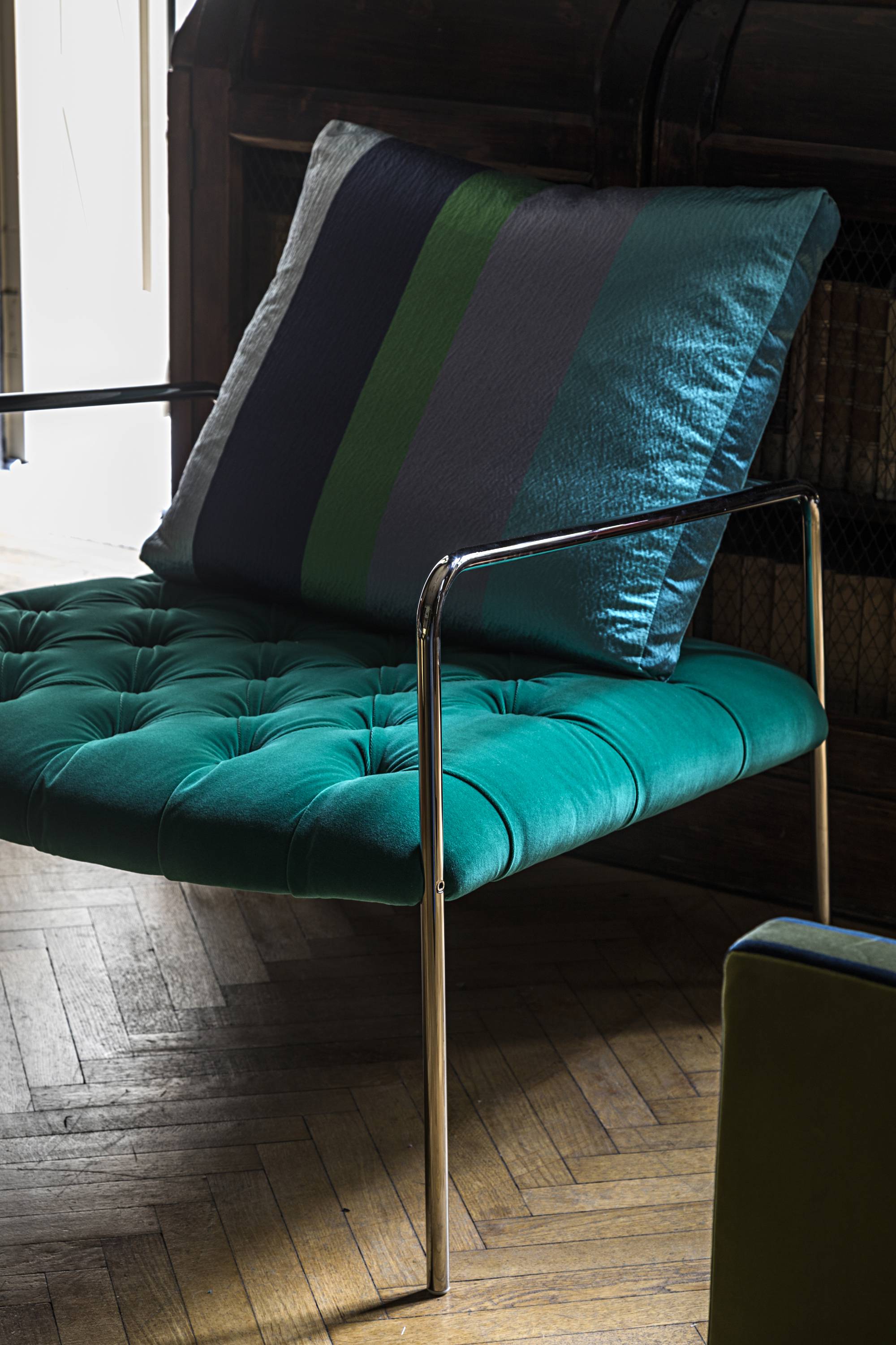 abbey_road_armchair_elegant_furniture_italian_design_modern_contract_chair_13