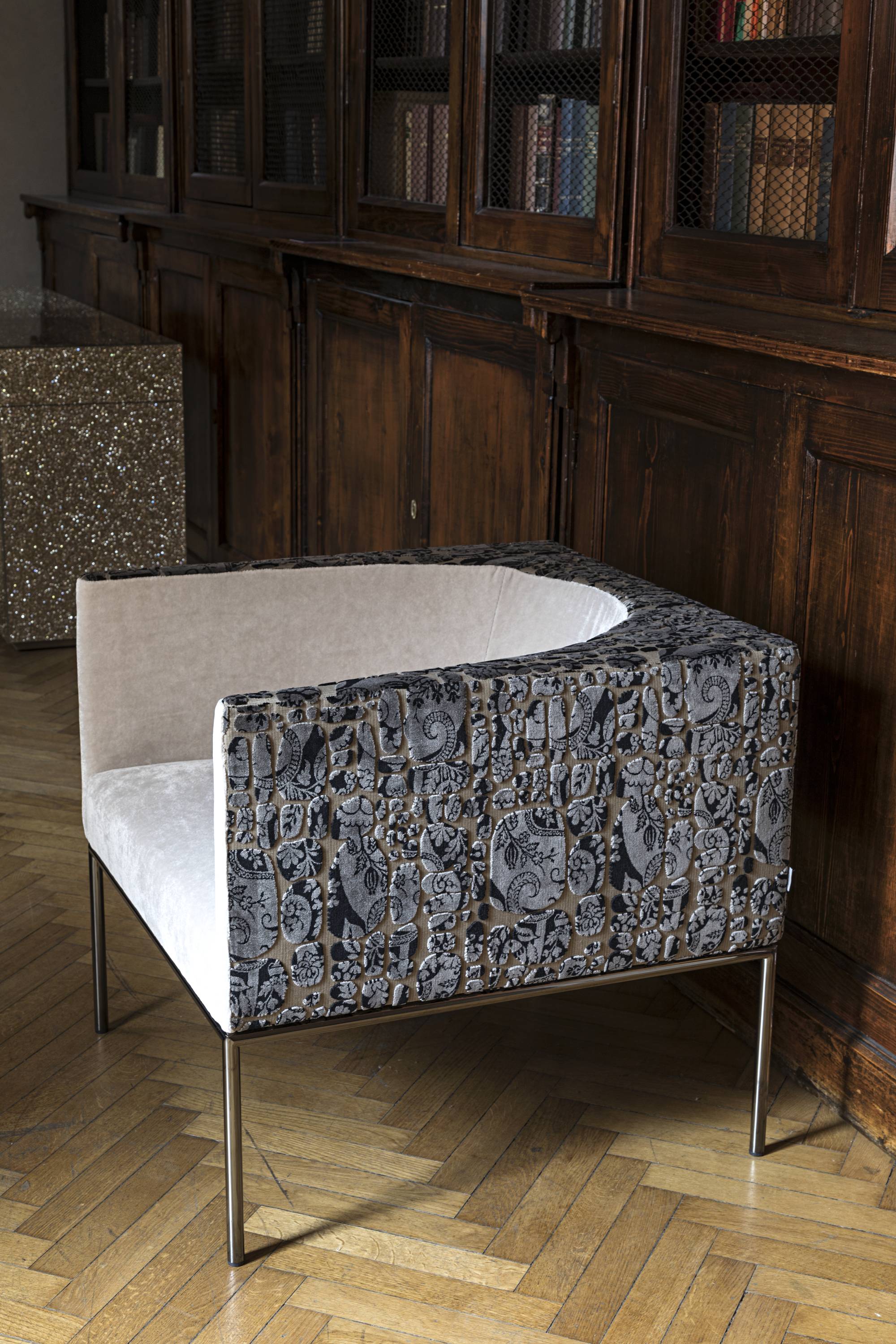 liola_armchair_erba_idea_heritage_interior_design_project_elegant_furniture_modern_decor_05