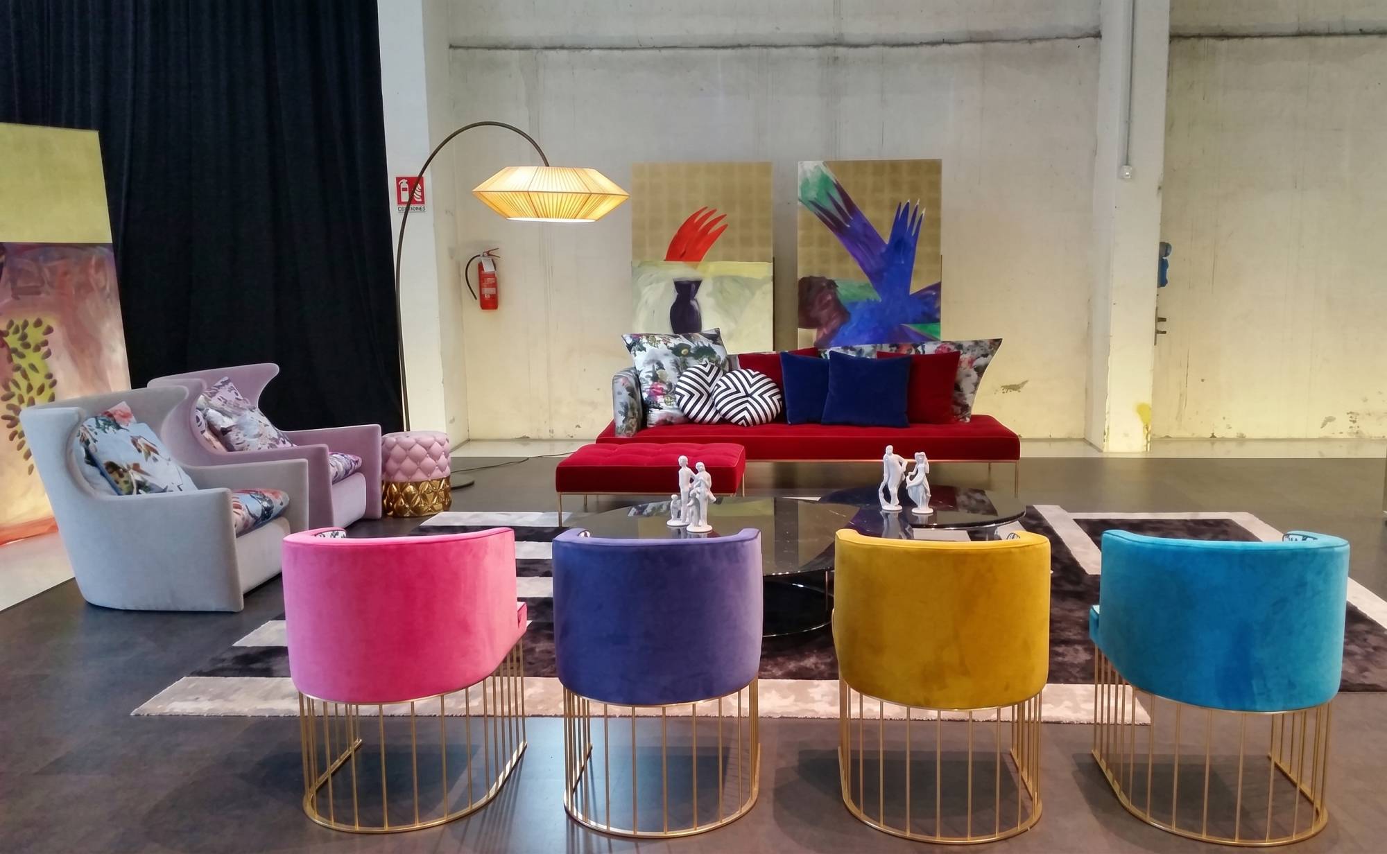 candy_chair_elegant_furniture_chic_dining_space_italian_design_erba_idea_03