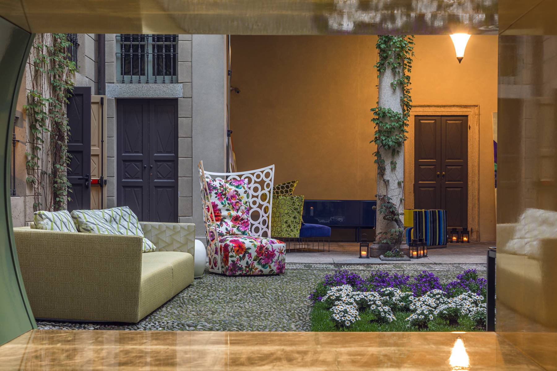 icona_armchair_erba_idea_pop_design_interior_progects_elegant_iconic_presence_style_brand_icon_14