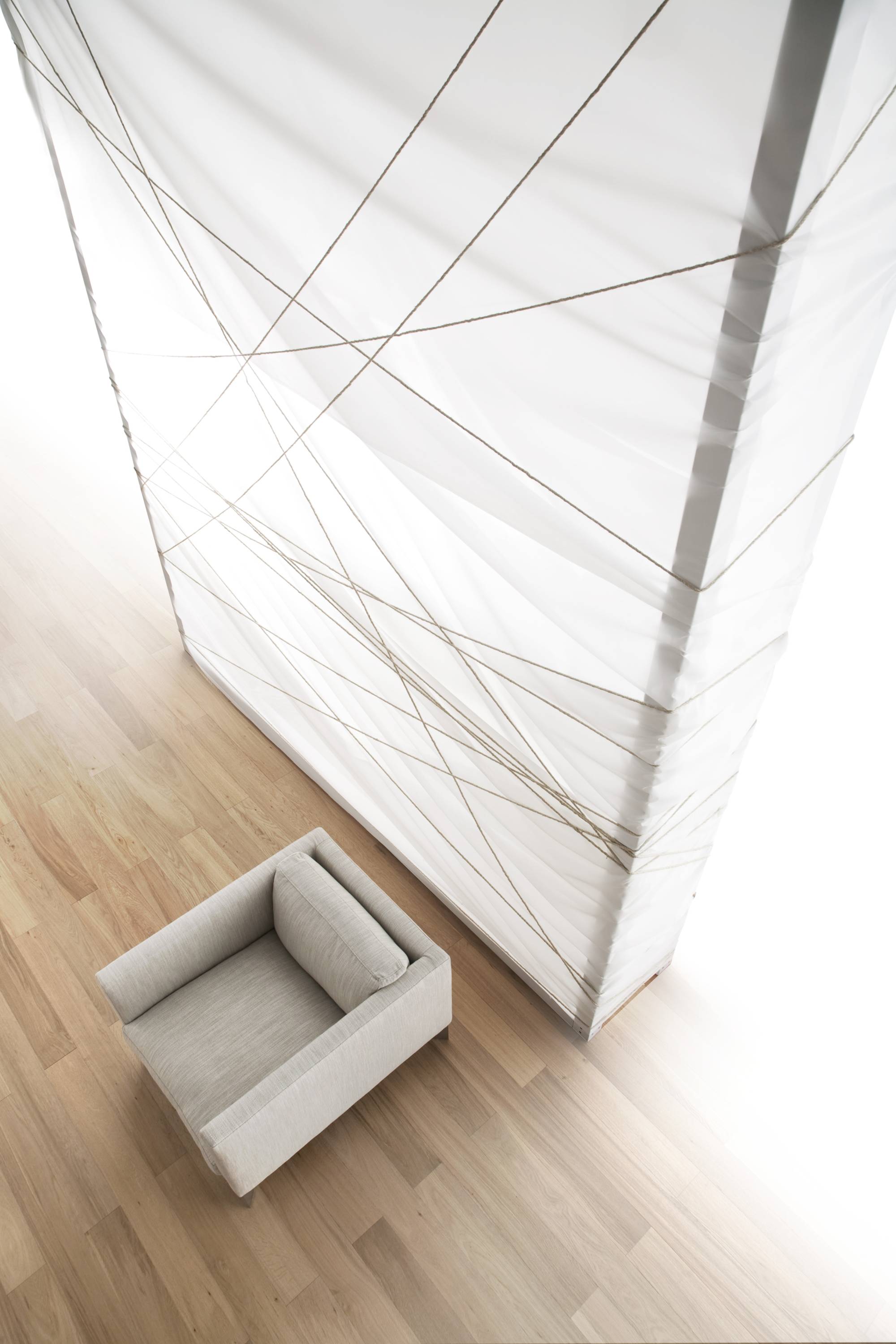 pianosolo-2-armchair-chair-comfort-play-classy-modern-design-soft-italian-furniture-elegant-living-room-erbaitalia-erba-idea-erbaidea