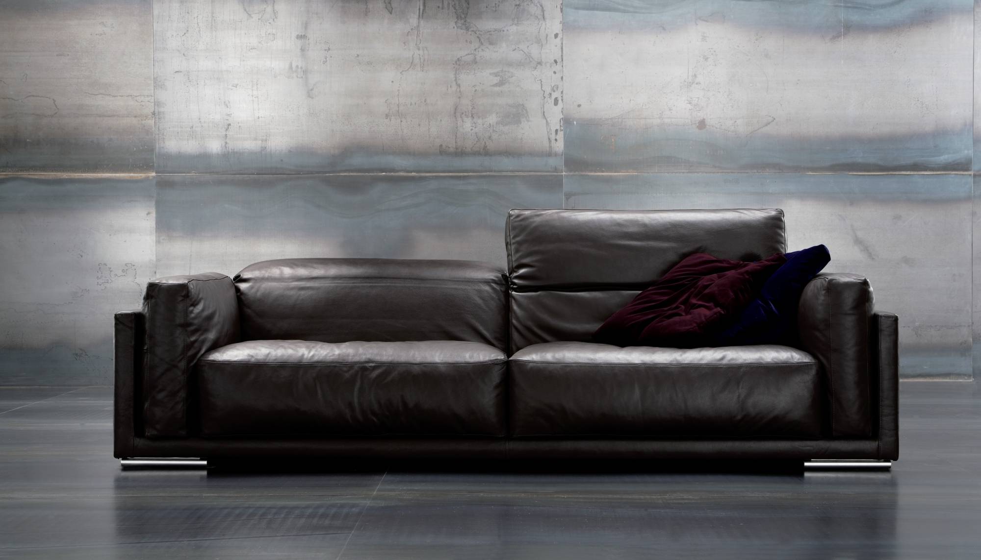 spazio_modular_sofa_erba_idea_reclining_back_comfort_furniture_residential_spaces_soft_interior_design_trend_italian_architecture_05